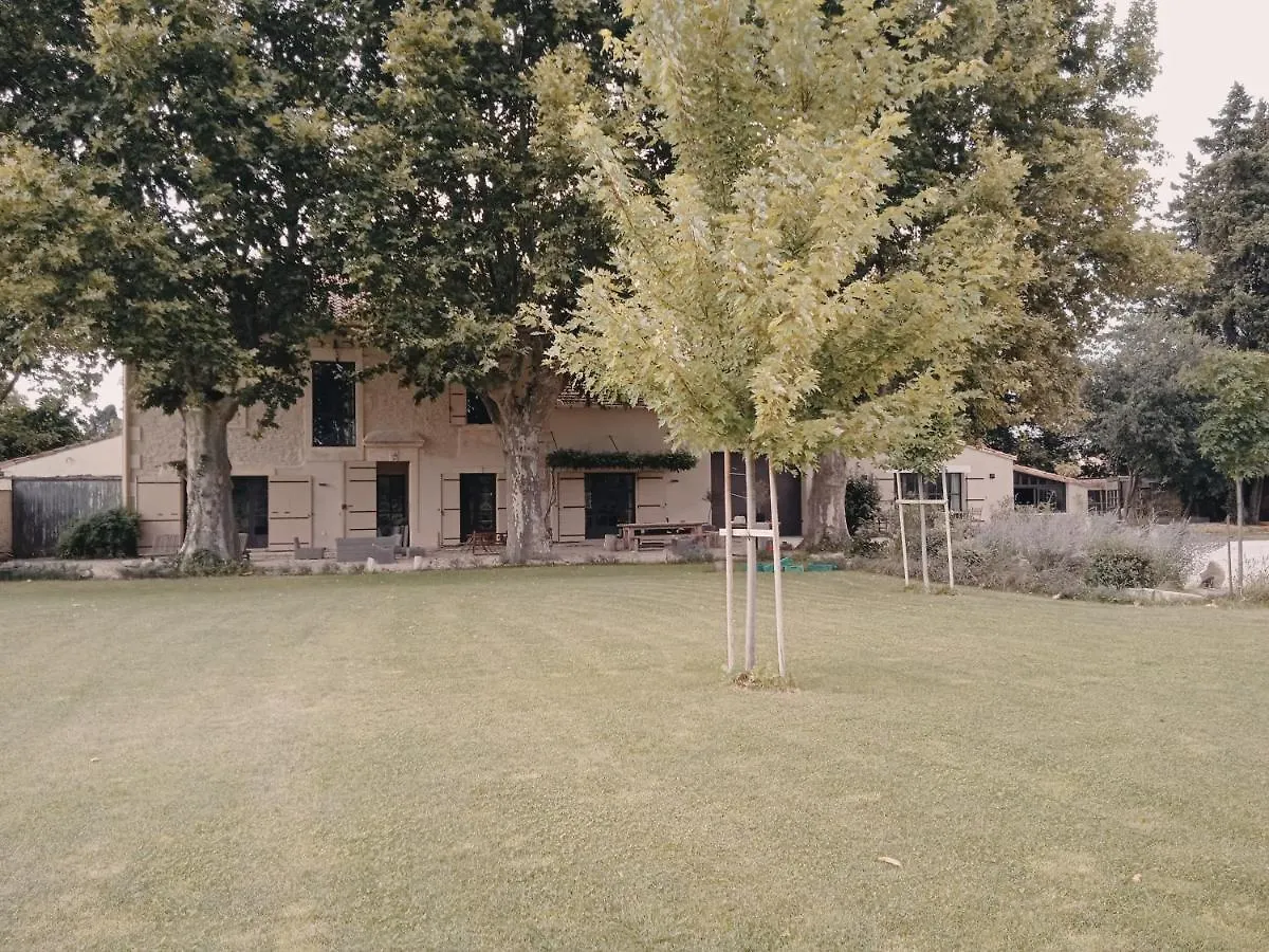 Gite Du Mas De La Finiere ,Avec Spa Interieur Chateaurenard 0*,  France