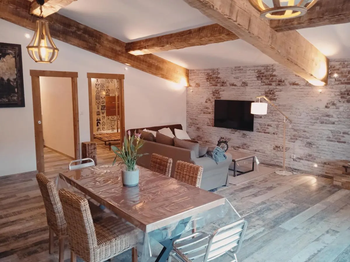 Holiday home Gite Du Mas De La Finiere ,Avec Spa Interieur Chateaurenard France