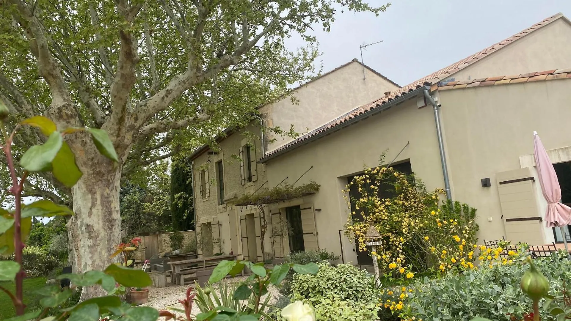 Holiday home Gite Du Mas De La Finiere ,Avec Spa Interieur Chateaurenard
