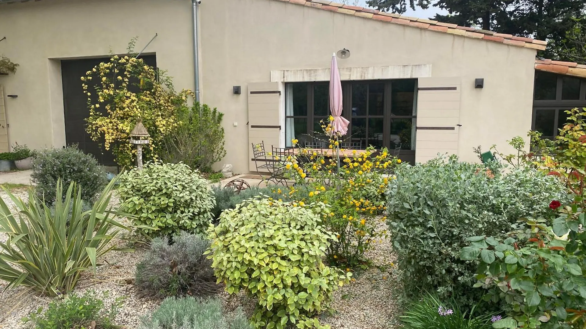 Gite Du Mas De La Finiere ,Avec Spa Interieur Châteaurenard França